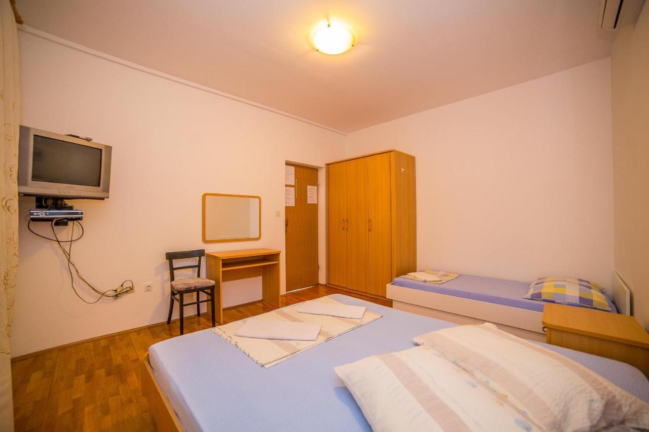 Apartments Emil Lokva Rogoznica Kültér fotó