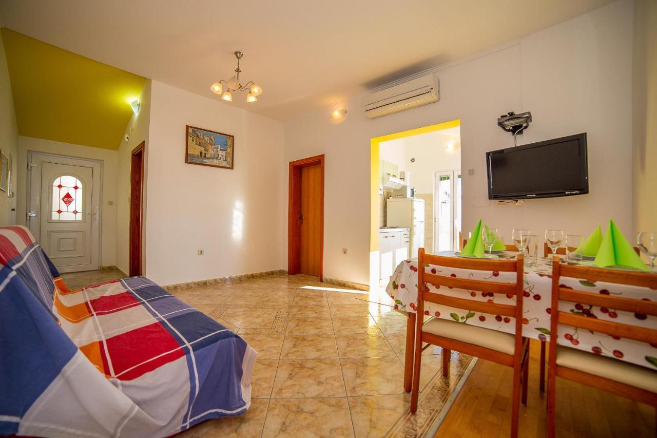 Apartments Emil Lokva Rogoznica Kültér fotó