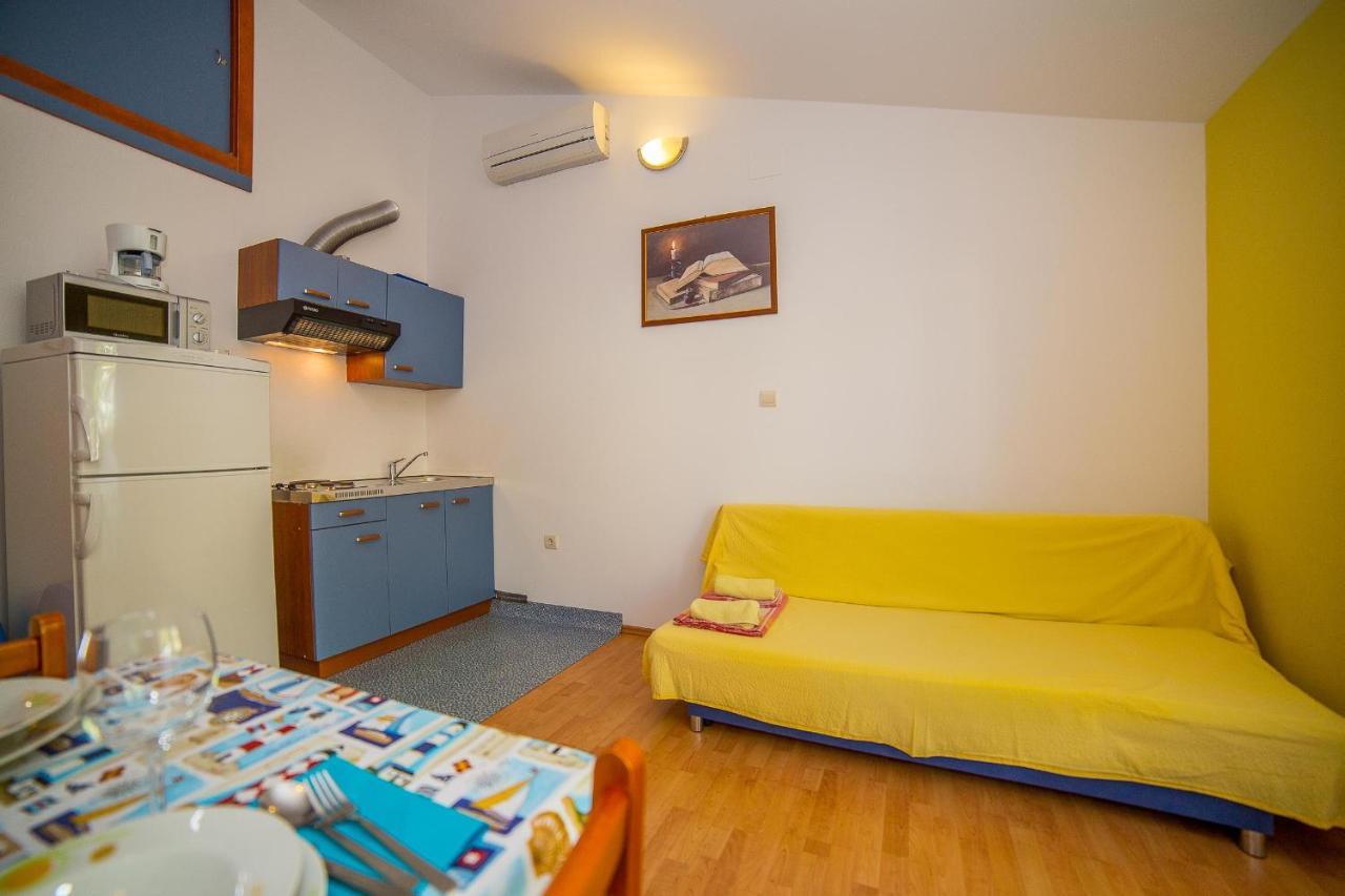 Apartments Emil Lokva Rogoznica Kültér fotó